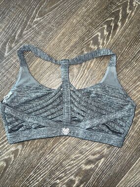Forever 21 Heather Gray Seamless Racerback Sports Bra